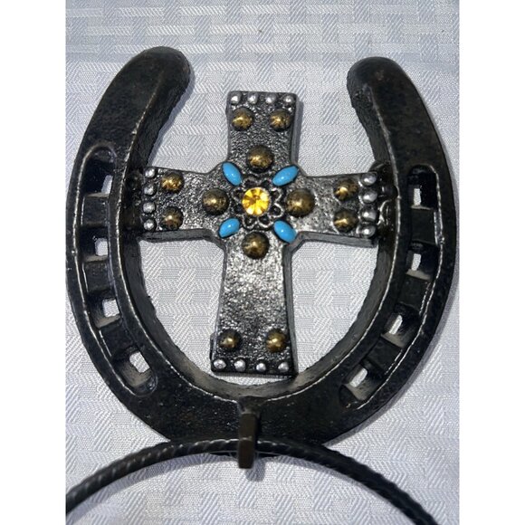 2 PIECE Cross HORSESHOE BATHROOM SET RUSTIC WESTERN DECOR TP Holder‎ Towel Ring - Picture 2 of 11